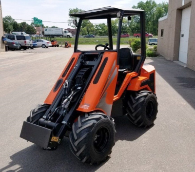 Купить Погрузчик Cast Loader 20T (20 л.с.) в  Екатеринбурге