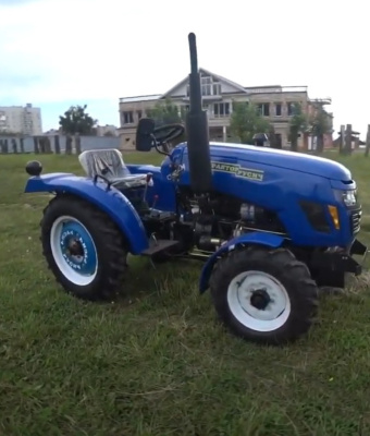 Купить Минитрактор Русич Т-220 (24 л.с., электростартер) в  Екатеринбурге