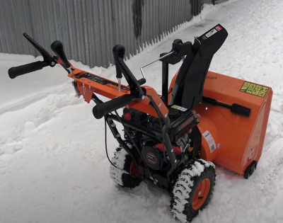 Купить Бензиновая снегоуборочная машина GаrdenPro 6.5 л.с., KCM24D-F (Loncin H200) в  Екатеринбурге